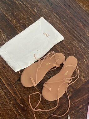 TKEES Strappy Lace-Up Sandals in Tan
